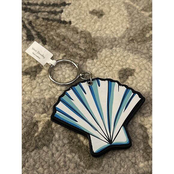 NWT Vera Bradley SEA SHELL Shore Enough Mirror Key Ring Bag Charm MSRP $39 - Picture 1 of 6
